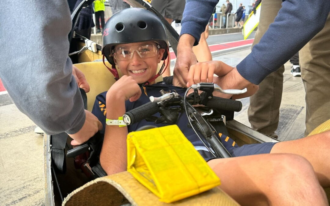 Off and racing at ‘The Bend’!